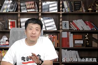 苏牙拒绝与埃弗拉握手，赢球后埃弗拉冲向苏牙肆意庆祝！